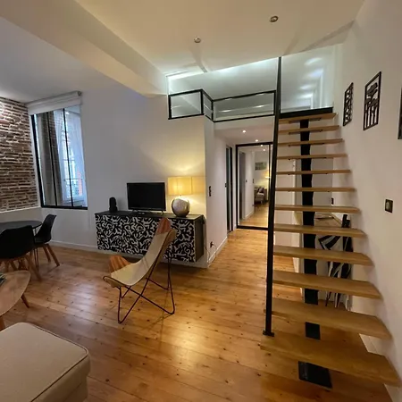 Cosy Fourbastard Apartment